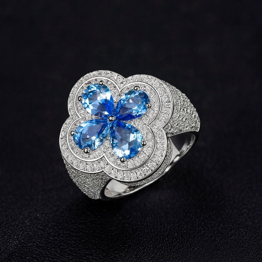 Moisanite Blue Clover Ring