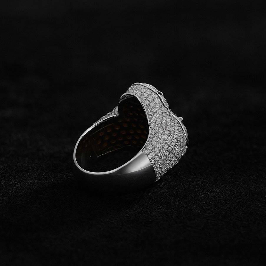 Moisanite Blue Clover Ring